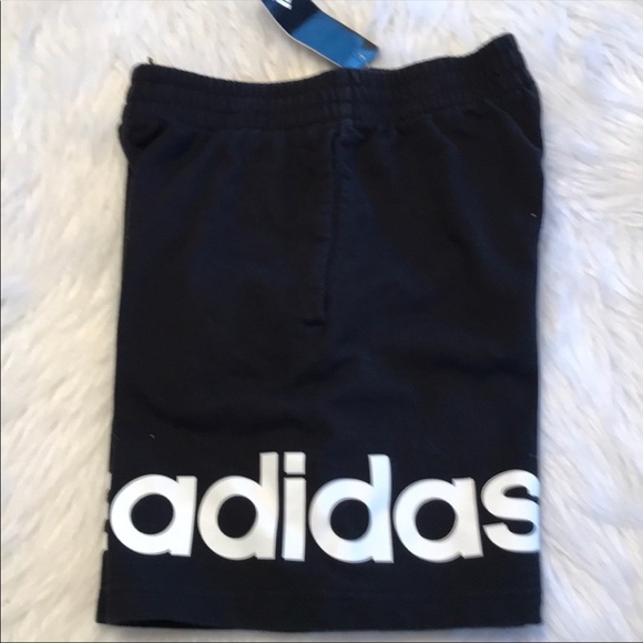 Boys Adidas Shorts size small 8 - Picture 3 of 5
